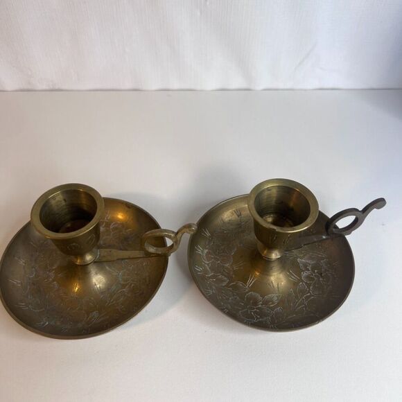 Pair Vintage Brass Candlestick Chamber Stick Finger Holder MCM Etched Floral - Picture 14 of 14